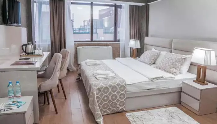 هتل پینو ور پالاس تفلیس